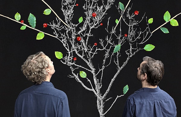 Pressefoto Med tiden